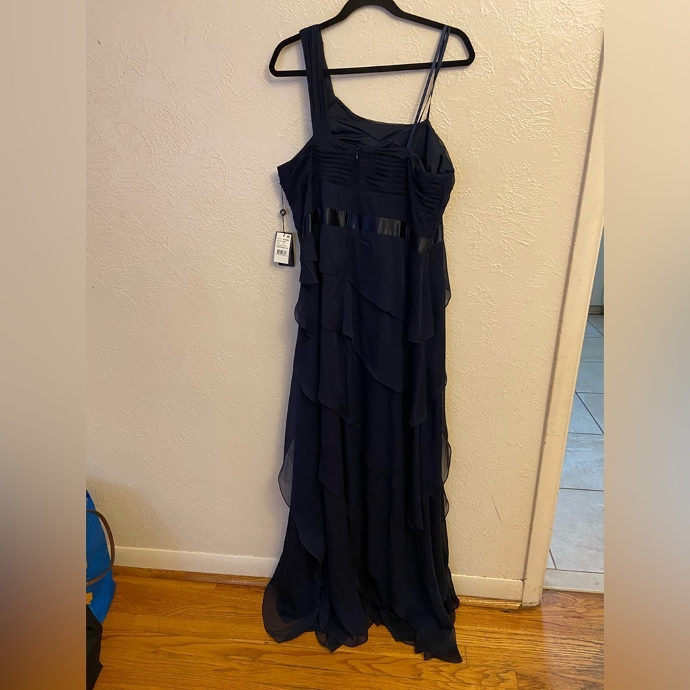 Adrianna Papell dress - Picture 7 of 11